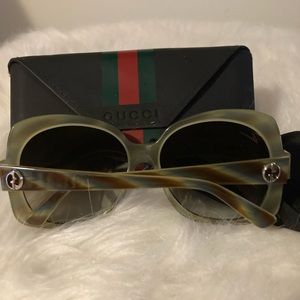 Brand new Gucci seafoam green sunglasses with case